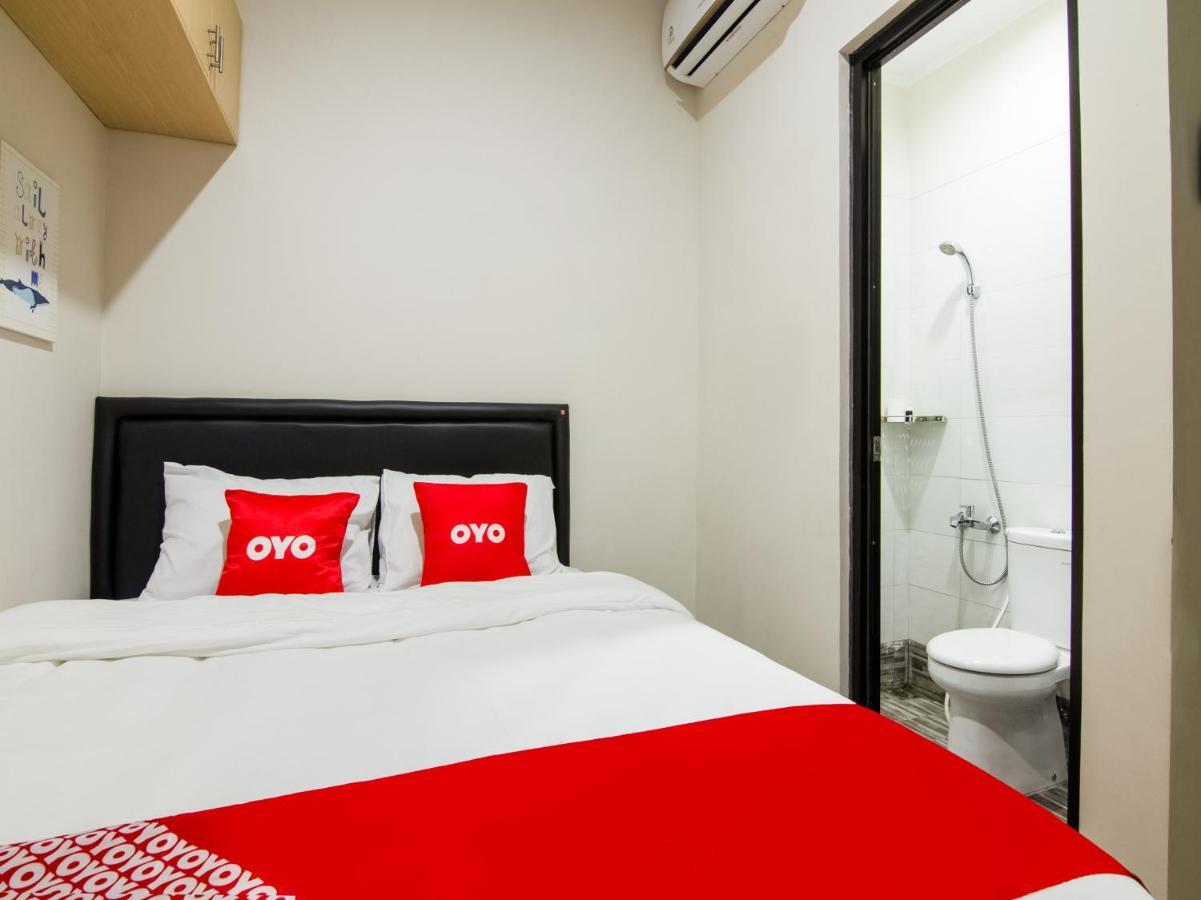 Oyo 3824 Columbus Residence J1 Telukjambe Extérieur photo